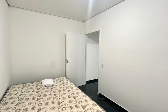 Quarto  de casa para alugar com 1 quarto, 26m² em Parque Continental Ii, Guarulhos