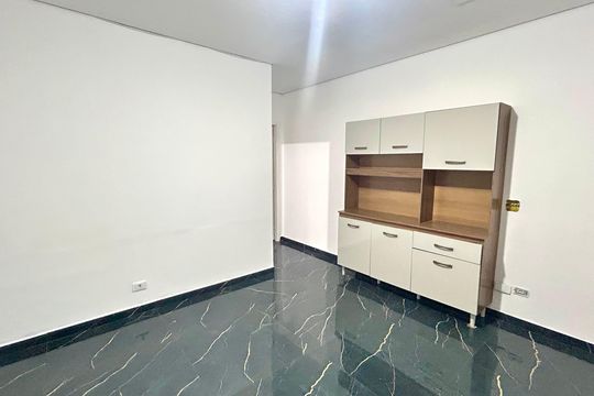 Sala - Cozinha de casa para alugar com 1 quarto, 26m² em Parque Continental Ii, Guarulhos