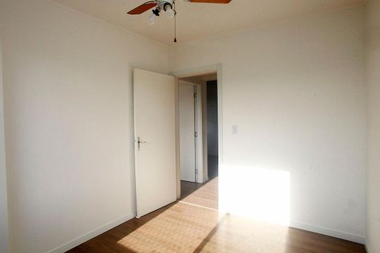 Quarto 2 de apartamento para alugar com 2 quartos, 71m² em Cidade Baixa, Porto Alegre