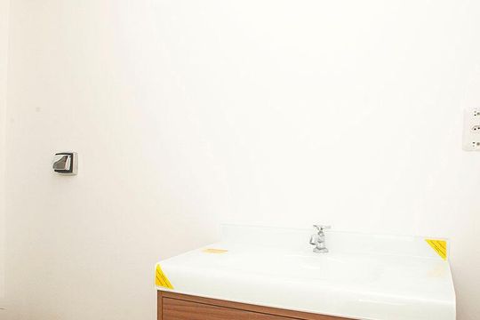 Banheiro de apartamento para alugar com 2 quartos, 71m² em Cidade Baixa, Porto Alegre