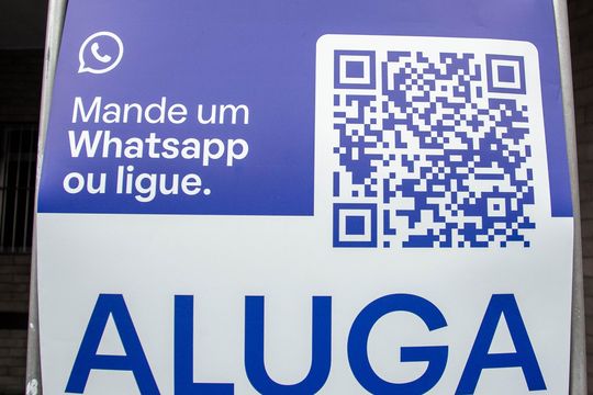 Plaquinha de casa à venda com 7 quartos, 338m² em Taboão, Diadema