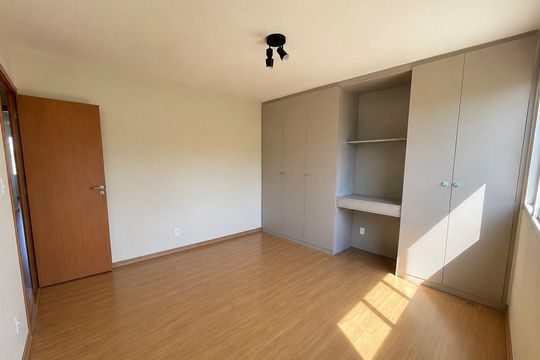 Apartamento para alugar com 2 quartos, 45m² em Estância Velha, Canoas