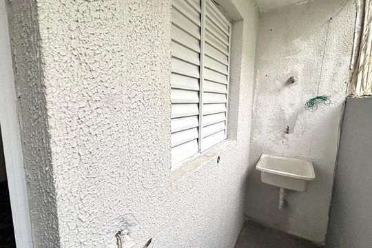 Área de Serviço de casa para alugar com 1 quarto, 26m² em Parque Continental Ii, Guarulhos