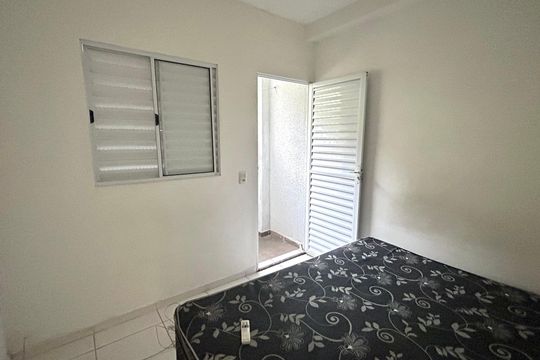Quarto  de casa para alugar com 1 quarto, 26m² em Parque Continental Ii, Guarulhos