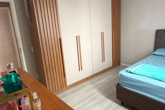 Quarto de apartamento para alugar com 3 quartos, 68m² em Vila Valqueire, Rio de Janeiro