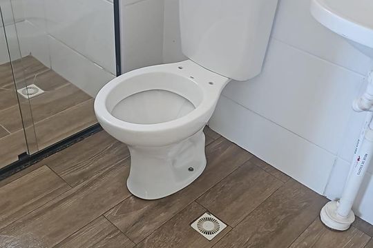 Banheiro de apartamento para alugar com 1 quarto, 48m² em Jardim das paineiras I, São José dos Campos