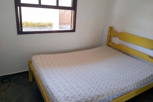 Quarto de casa para alugar com 2 quartos, 45m² em Santo Antônio, Cabo Frio