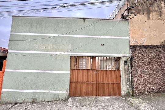 Fachada de casa para alugar com 2 quartos, 50m² em Vila Santa Catarina, São Paulo
