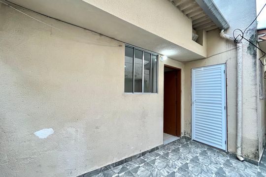 Fachada de casa para alugar com 2 quartos, 50m² em Vila Santa Catarina, São Paulo