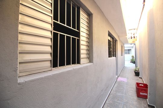 Corredor  de casa à venda com 5 quartos, 125m² em Parque Cisper, São Paulo