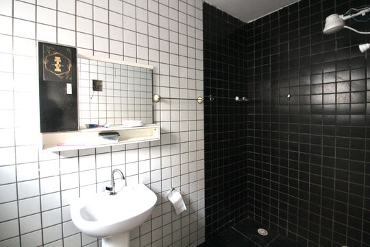 Banheiro 2 de casa à venda com 5 quartos, 125m² em Parque Cisper, São Paulo