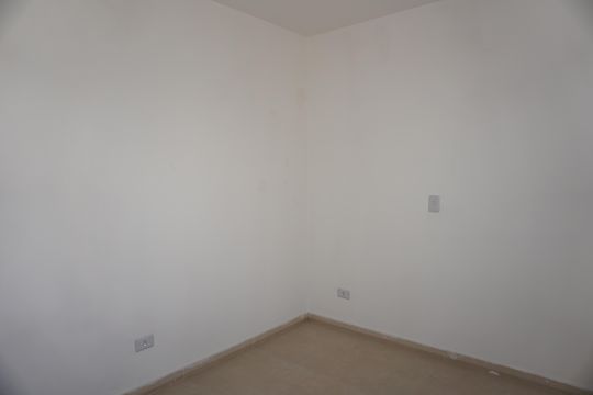 Quarto de apartamento para alugar com 1 quarto, 40m² em Jardim Castilho, Embu das Artes