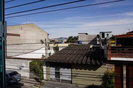 Vista de apartamento para alugar com 1 quarto, 40m² em Jardim Castilho, Embu das Artes