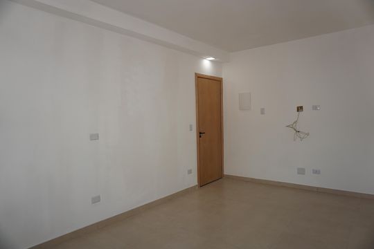Sala/Cozinha de apartamento para alugar com 1 quarto, 40m² em Jardim Castilho, Embu das Artes