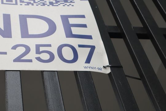 Placa de apartamento para alugar com 2 quartos, 39m² em Quinta da Paineira, São Paulo