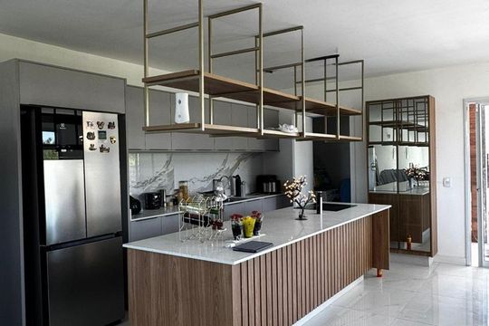 Cozinha de casa de condomínio para alugar com 3 quartos, 230m² em Vargem Grande, Florianópolis