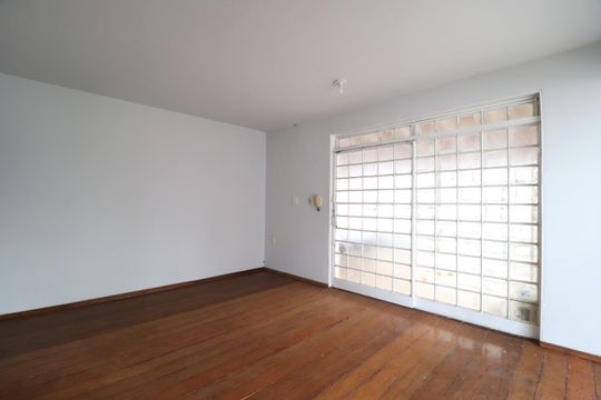 Sala de casa para alugar com 3 quartos, 250m² em Cidade Jardim, Uberlândia