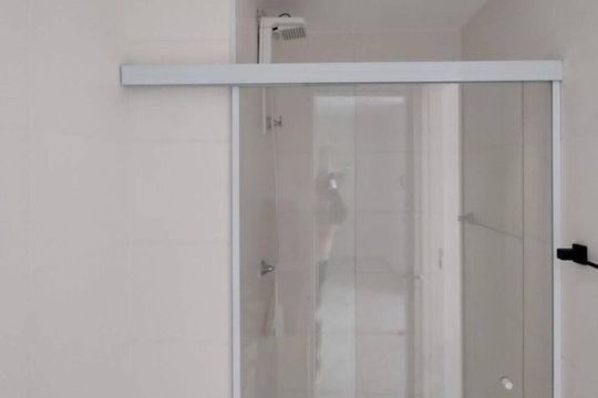 Banheiro de apartamento à venda com 2 quartos, 34m² em Tucuruvi, São Paulo
