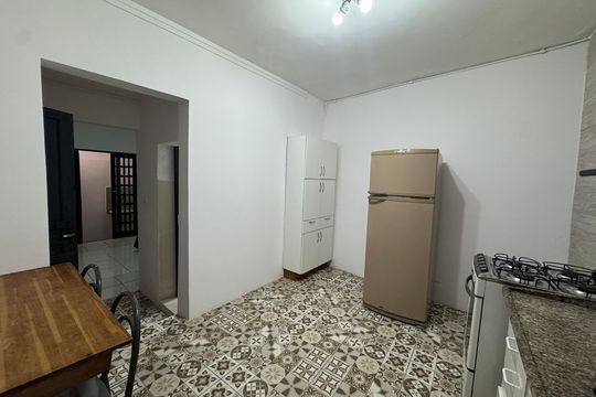 Cozinha de casa para alugar com 1 quarto, 45m² em Cipava, Osasco