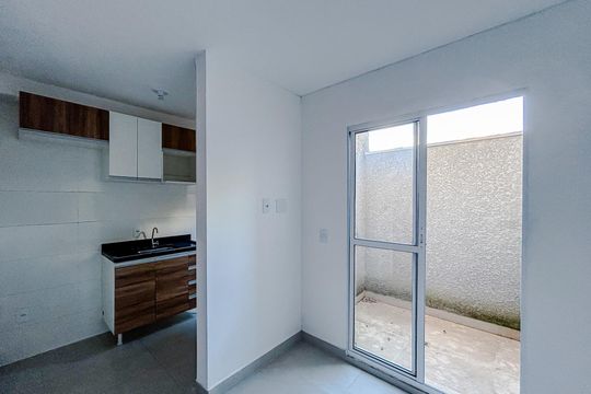 Apartamento para alugar com 2 quartos, 40m² em Parque São Jorge, São Paulo
