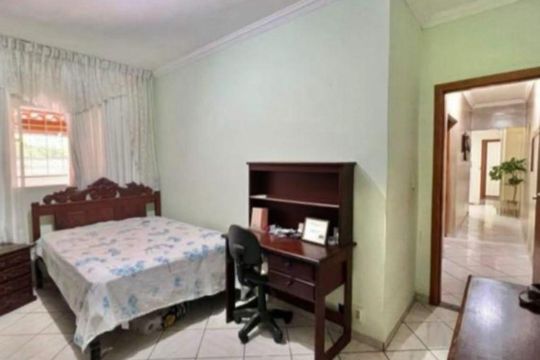 Casa à venda com 3 quartos, 262m² em Lúcio de Abreu, Contagem