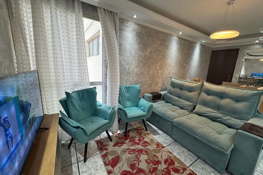 Sala de apartamento à venda com 3 quartos, 63m² em Piratininga, Osasco