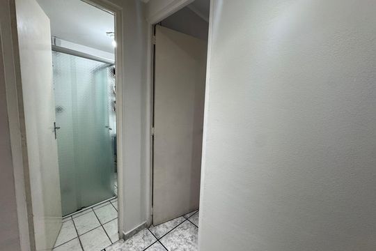 Corredor de apartamento à venda com 3 quartos, 63m² em Piratininga, Osasco