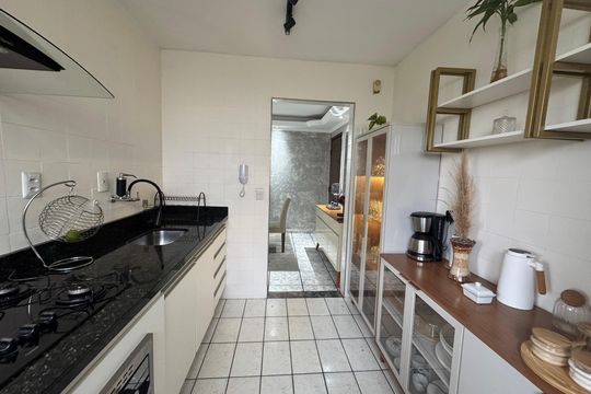 Cozinha de apartamento à venda com 3 quartos, 63m² em Piratininga, Osasco