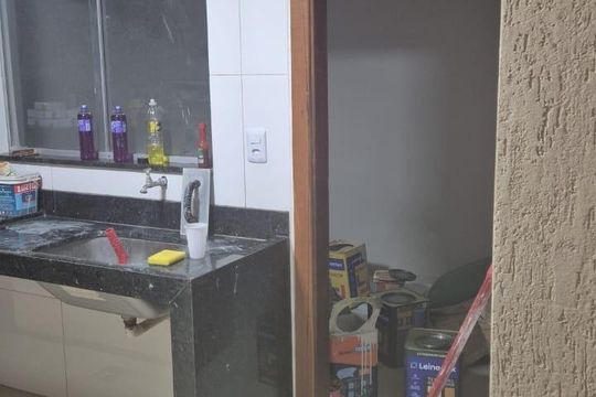 Casa à venda com 4 quartos, 250m² em Jardim América, Goiânia