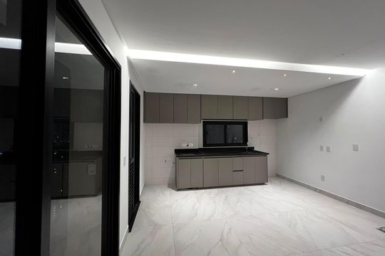 Apartamento para alugar com 2 quartos, 79m² em Setor Marista, Goiânia
