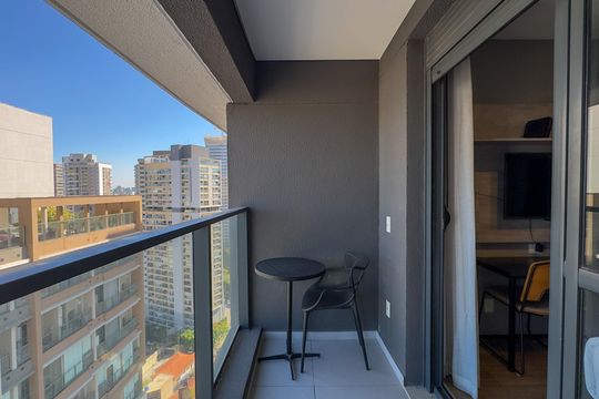 Sacada de kitnet/studio para alugar com 1 quarto, 24m² em Jardim das Acacias, São Paulo