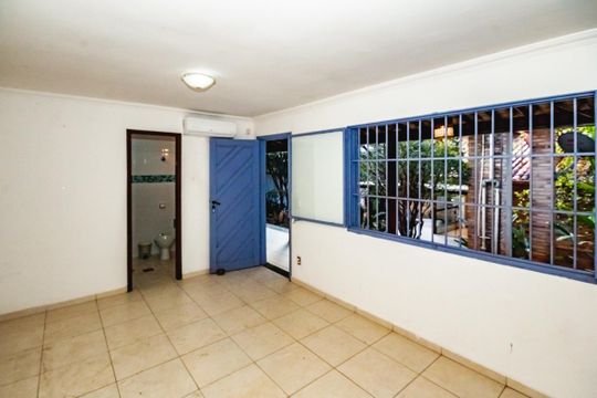 Casa para alugar com 6 quartos, 403m² em Pampulha, Belo Horizonte
