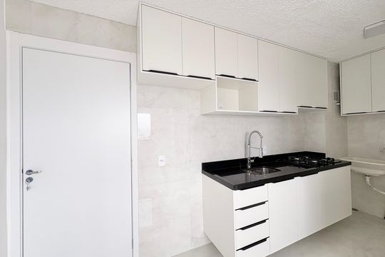 Cozinha de apartamento para alugar com 2 quartos, 34m² em Nossa Senhora do O, São Paulo