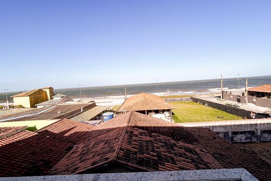 Casa de Condomínio para alugar com 3 quartos, 100m² em Unamar, Cabo Frio