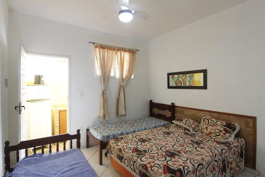 Quarto de casa para alugar com 1 quarto, 35m² em Foguete, Cabo Frio