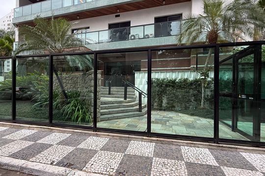 Fachada de apartamento para alugar com 5 quartos, 280m² em Barra Funda, Guarujá