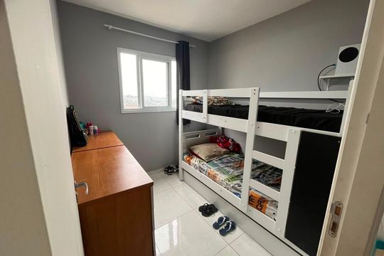 Quarto de apartamento à venda com 2 quartos, 33m² em Jardim Bandeirantes, São Paulo