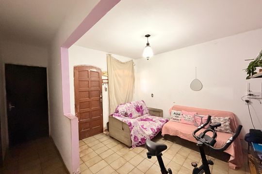 Sala de casa à venda com 3 quartos, 150m² em Jardim Currupira, Jundiaí