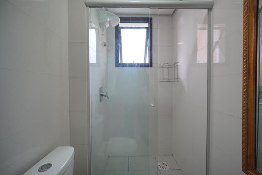 Banheiro de apartamento para alugar com 2 quartos, 75m² em Trindade, Florianópolis