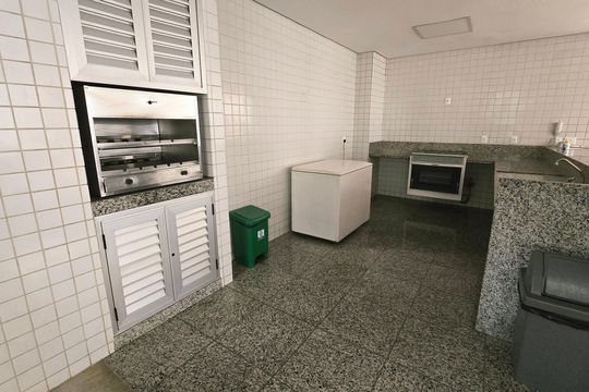 Apartamento à venda com 4 quartos, 135m² em Santo Agostinho, Belo Horizonte