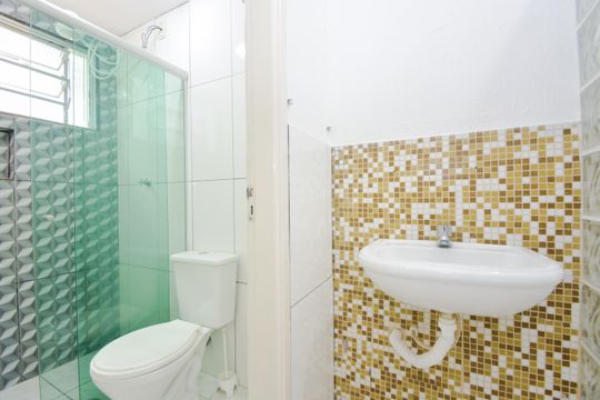 Banheiro de apartamento para alugar com 2 quartos, 46m² em Vila Izabel, Guarulhos