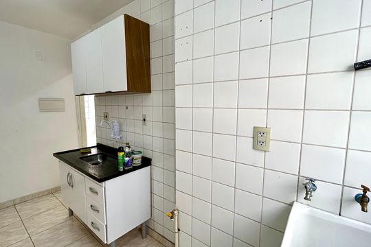 Área de Serviço de apartamento para alugar com 2 quartos, 46m² em Vila Izabel, Guarulhos