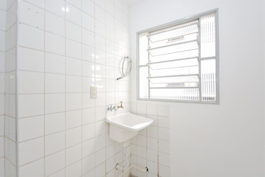 Área de Serviço de apartamento para alugar com 2 quartos, 46m² em Vila Izabel, Guarulhos