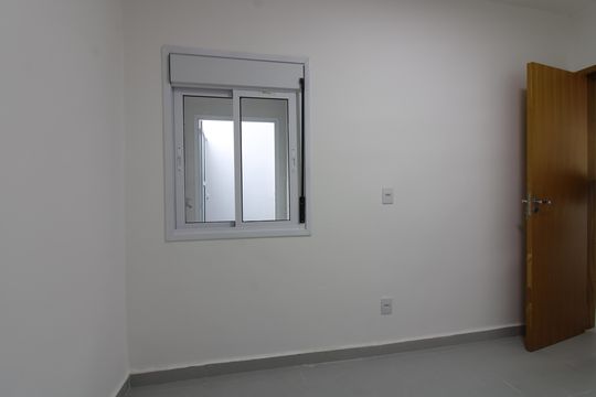 quarto 1 de apartamento para alugar com 2 quartos, 46m² em Vila Talarico, São Paulo