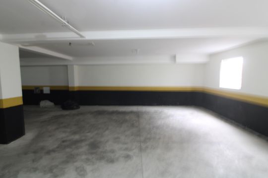 garagem de apartamento para alugar com 2 quartos, 46m² em Vila Talarico, São Paulo