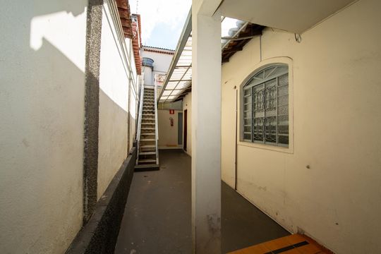 Área externa de casa à venda com 3 quartos, 219m² em Betânia, Belo Horizonte