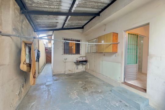Área de Serviço de casa para alugar com 3 quartos, 177m² em Vila Augusta, Guarulhos
