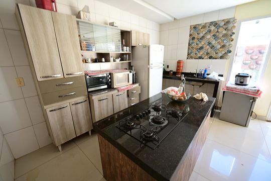 Casa à venda com 3 quartos, 200m² em Residencial Porto Seguro, Goiânia