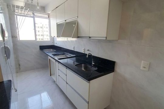 Cozinha de apartamento à venda com 2 quartos, 48m² em Campo Grande, Rio de Janeiro