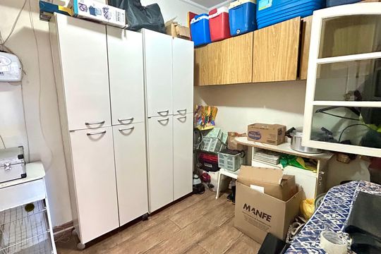 Despensa  de casa para alugar com 4 quartos, 200m² em Vila das Palmeiras, Guarulhos
